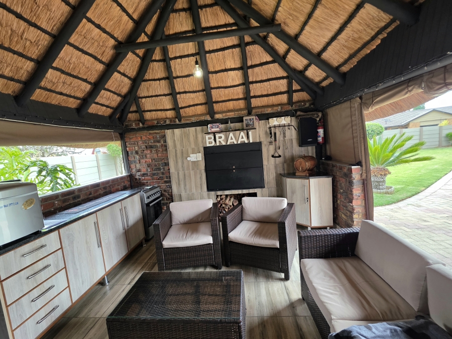 3 Bedroom Property for Sale in Flamingo Park Free State
